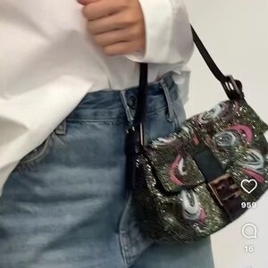 Meet your Posher, Shaima